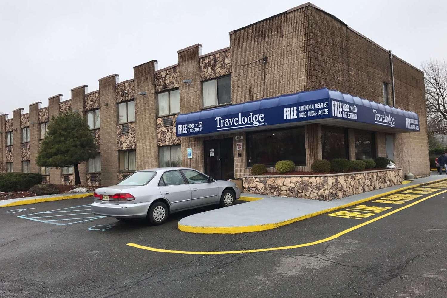 Travelodge By Wyndham Avenel Woodbridge Dış mekan fotoğraf