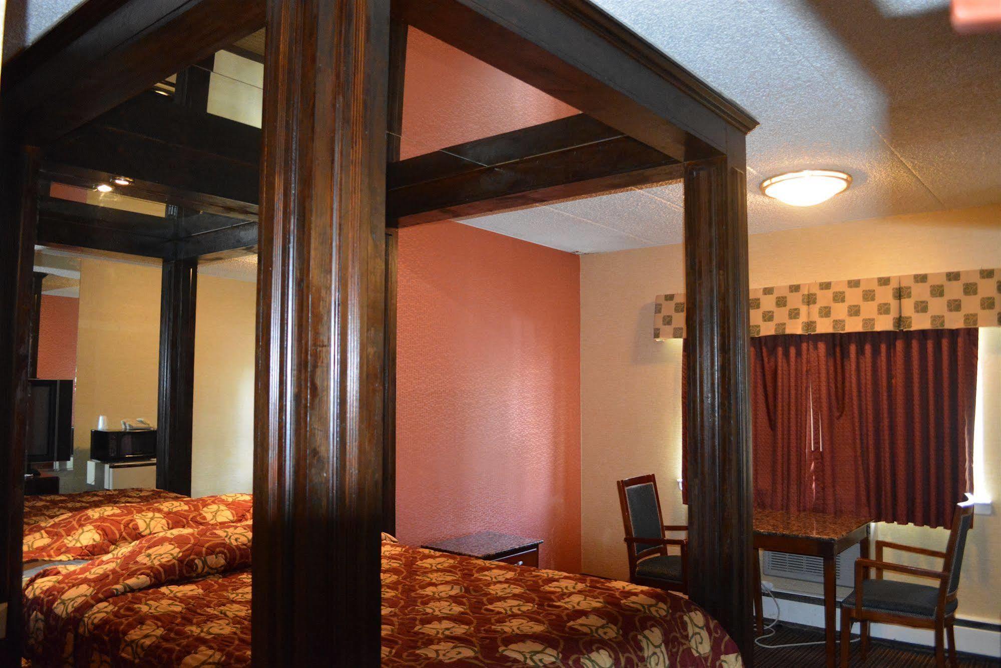 Travelodge By Wyndham Avenel Woodbridge Dış mekan fotoğraf